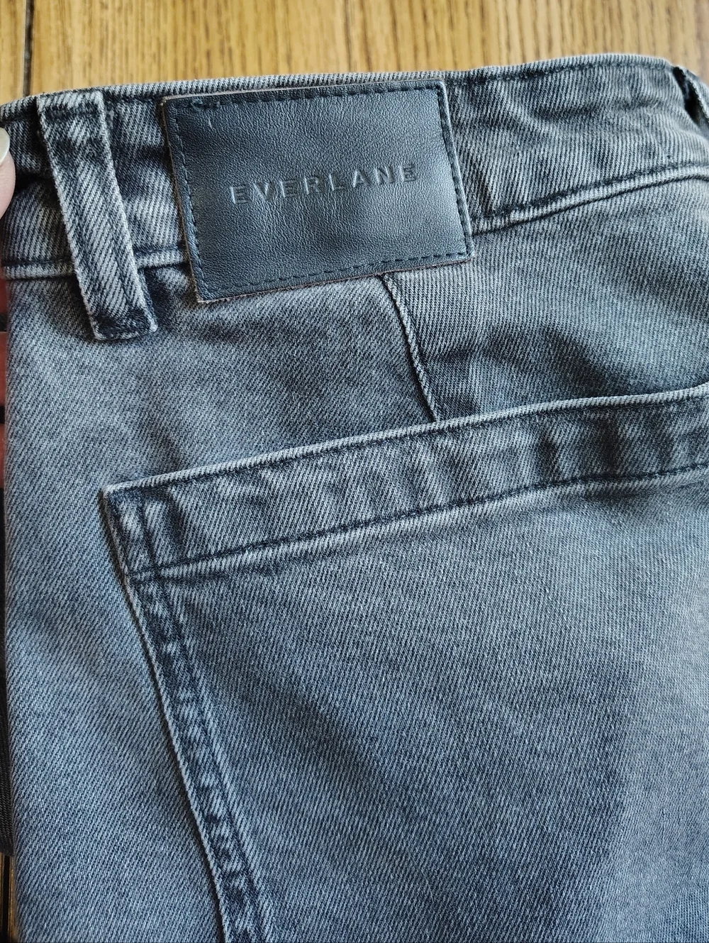 Everlane Utility Barrel Jeans Organic Cotton, Women's, Washed Black size 27. - Picture 8 of 16